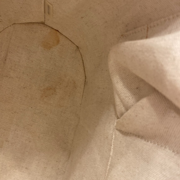 Michael Kors Santorini Tote - Picture 13 of 13